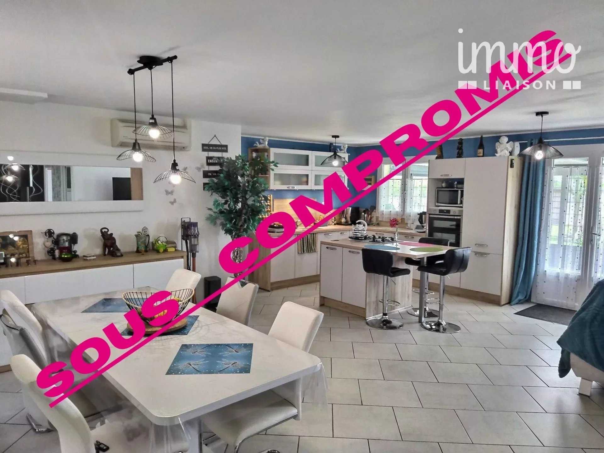 House in Lagorce, Nouvelle-Aquitaine 11872252