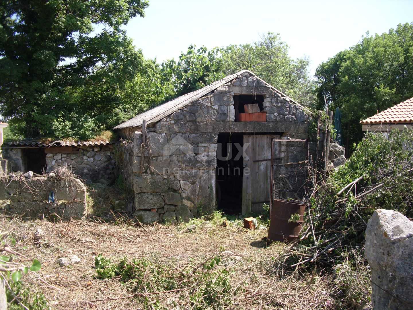 House in Dobrinj, Primorsko-Goranska Zupanija 11872323