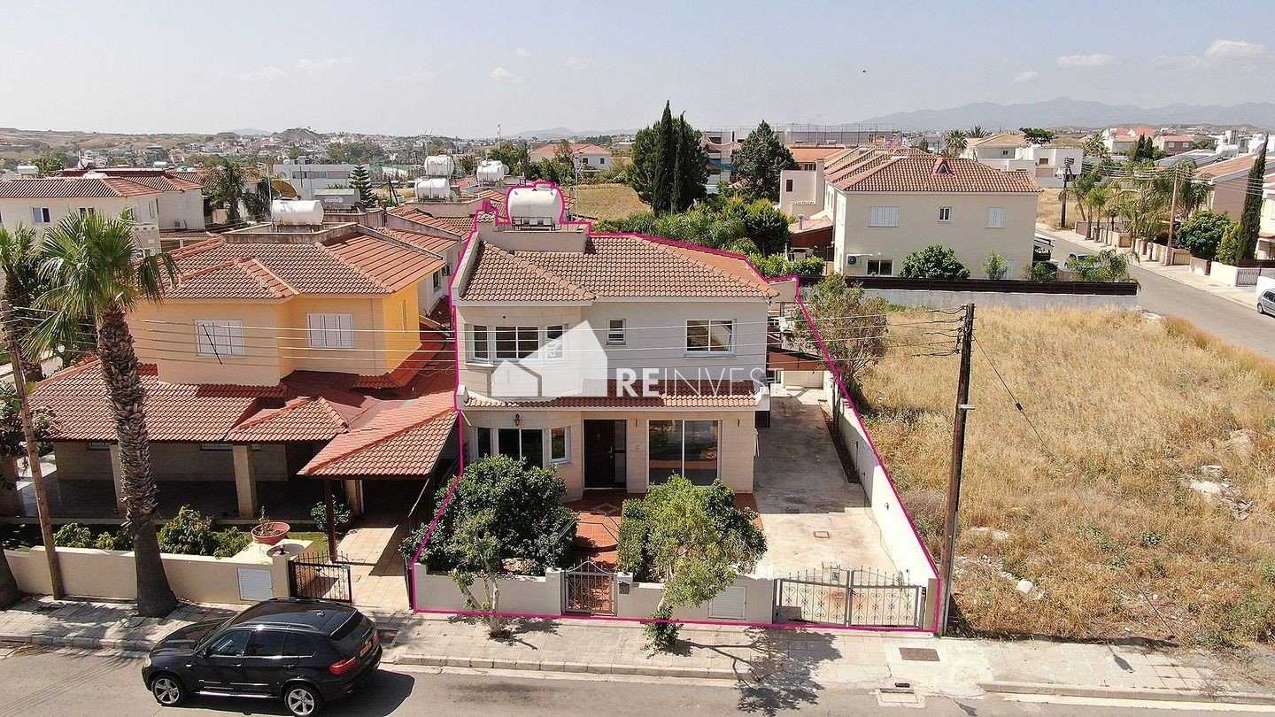 rumah dalam Nicosia, Nicosia 11872361