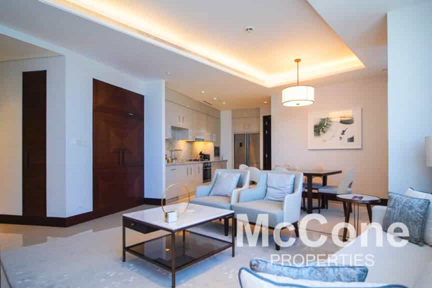 Condominium in Dubai, Dubayy 11872528