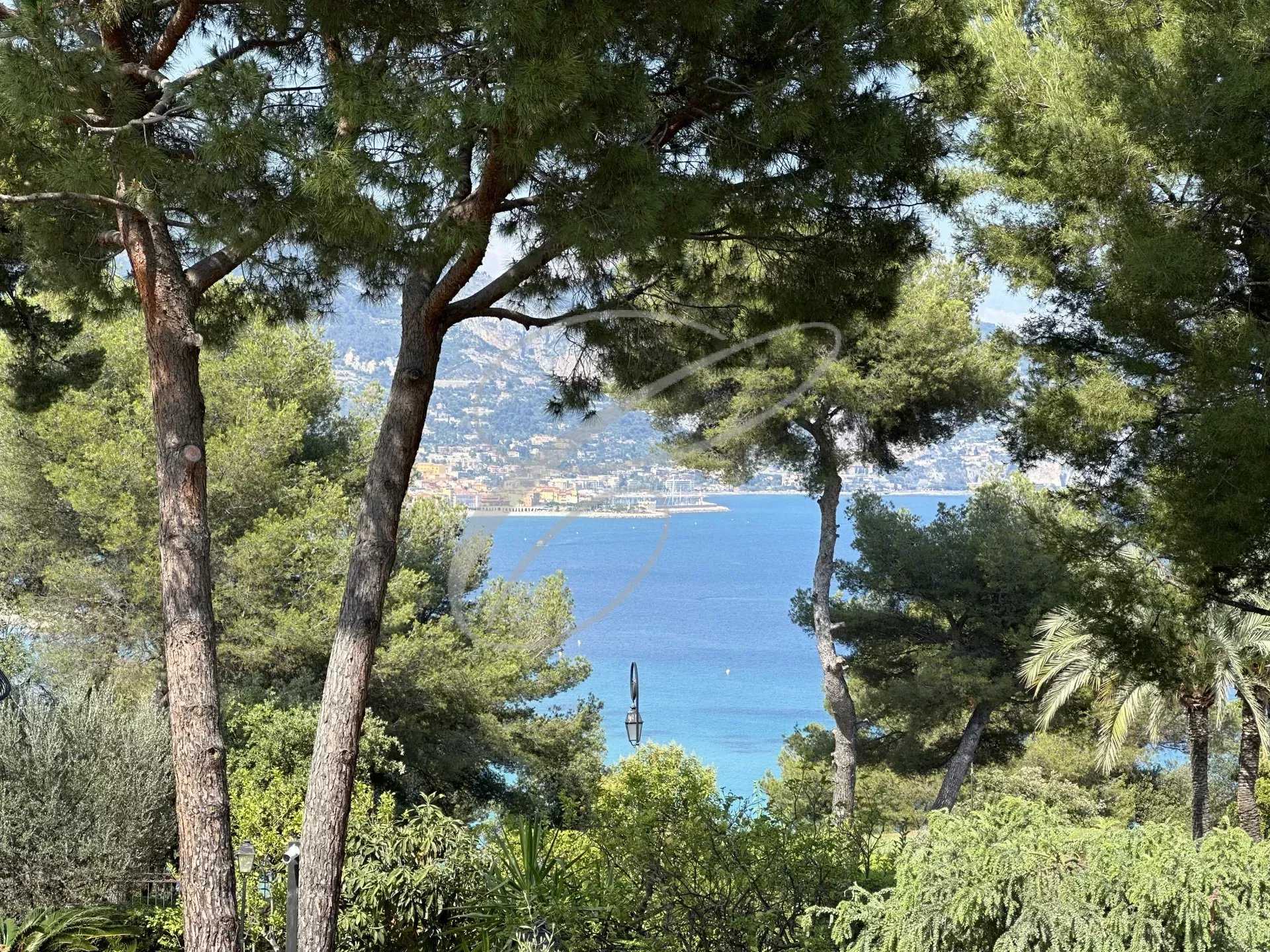loger dans Cap-Martin, Provence-Alpes-Côte d'Azur 11872615