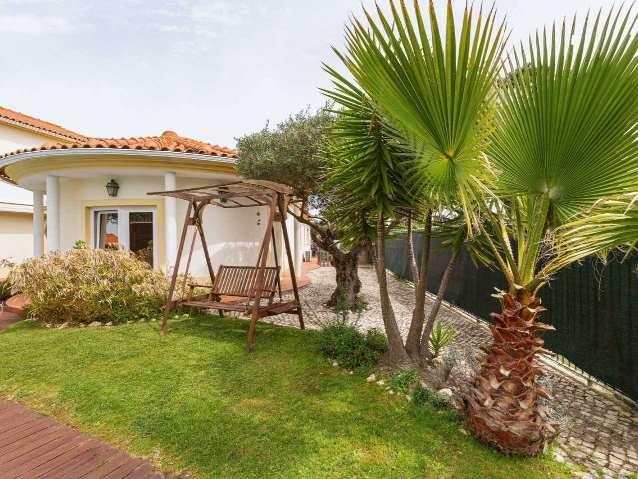 بيت في Corroios, Setúbal 11872772