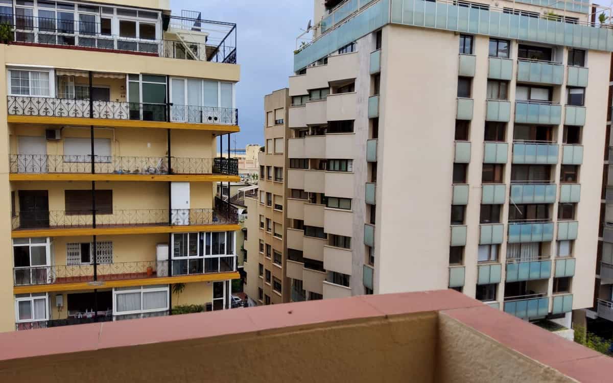 Eigentumswohnung im Marbella, Andalusien 11874174