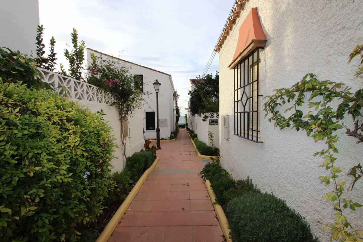 House in Atalaya Isdabe, Andalucía 11876278