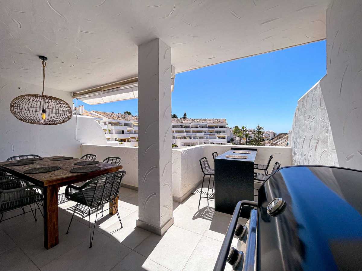 Condominium in Marbella, Andalusia 11877028