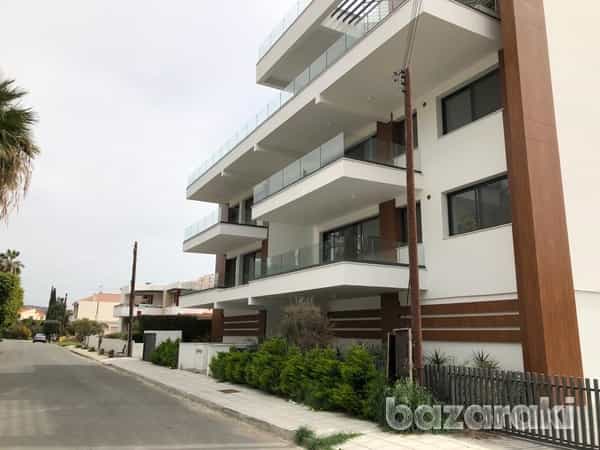 Condominium in Agios Athanasios, Limassol 11877367