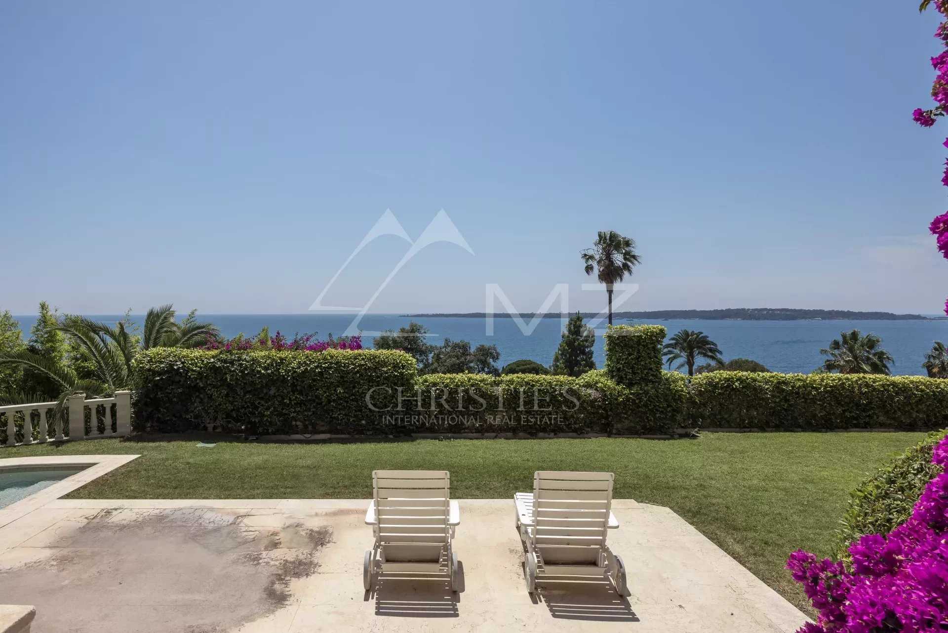 Residential in Cannes, Alpes-Maritimes 11877636