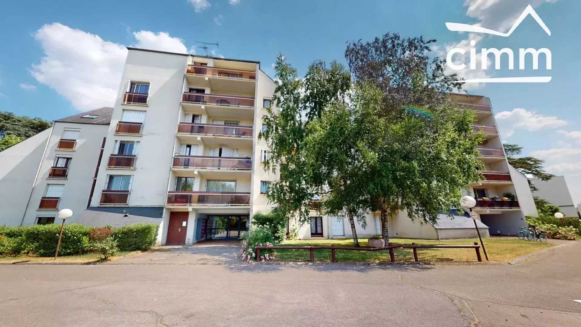 Condominio nel Orléans, Loiret 11877717
