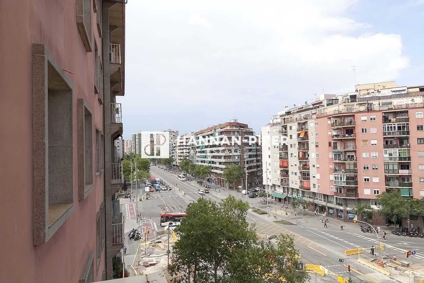 Condominium dans Barcelona, Catalunya 11878086