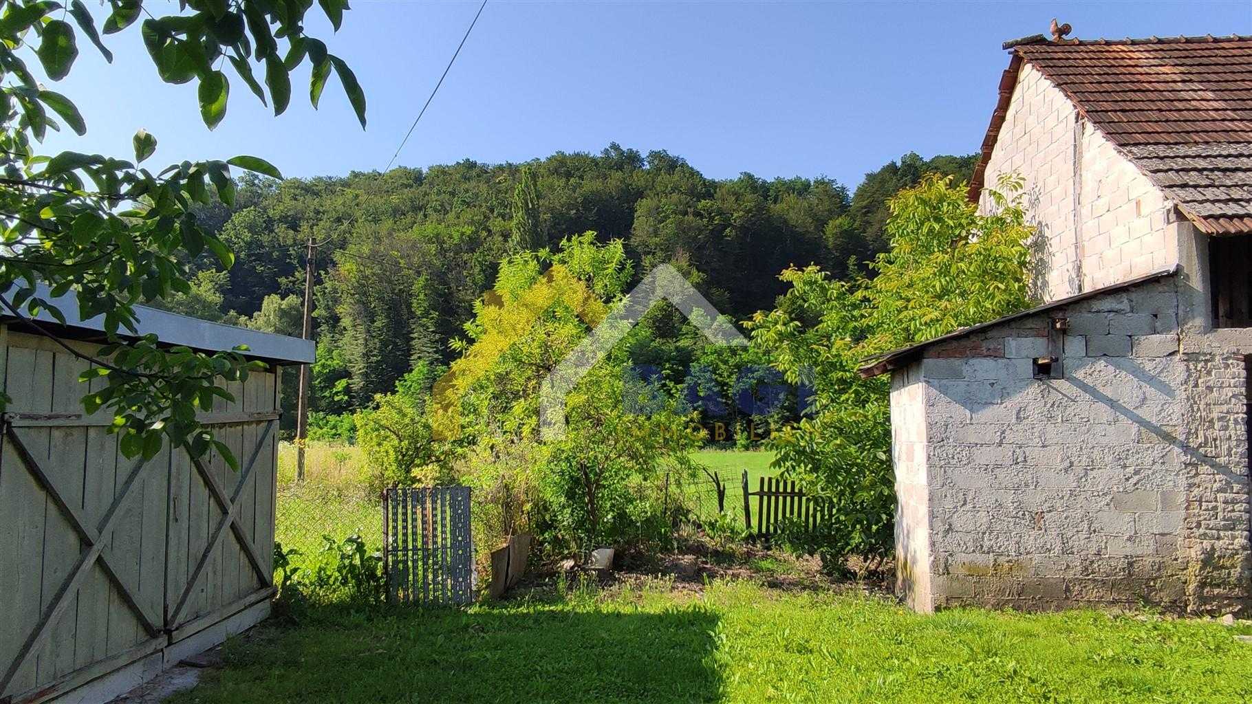 房子 在 Mala Gorica, Istarska županija 11878161