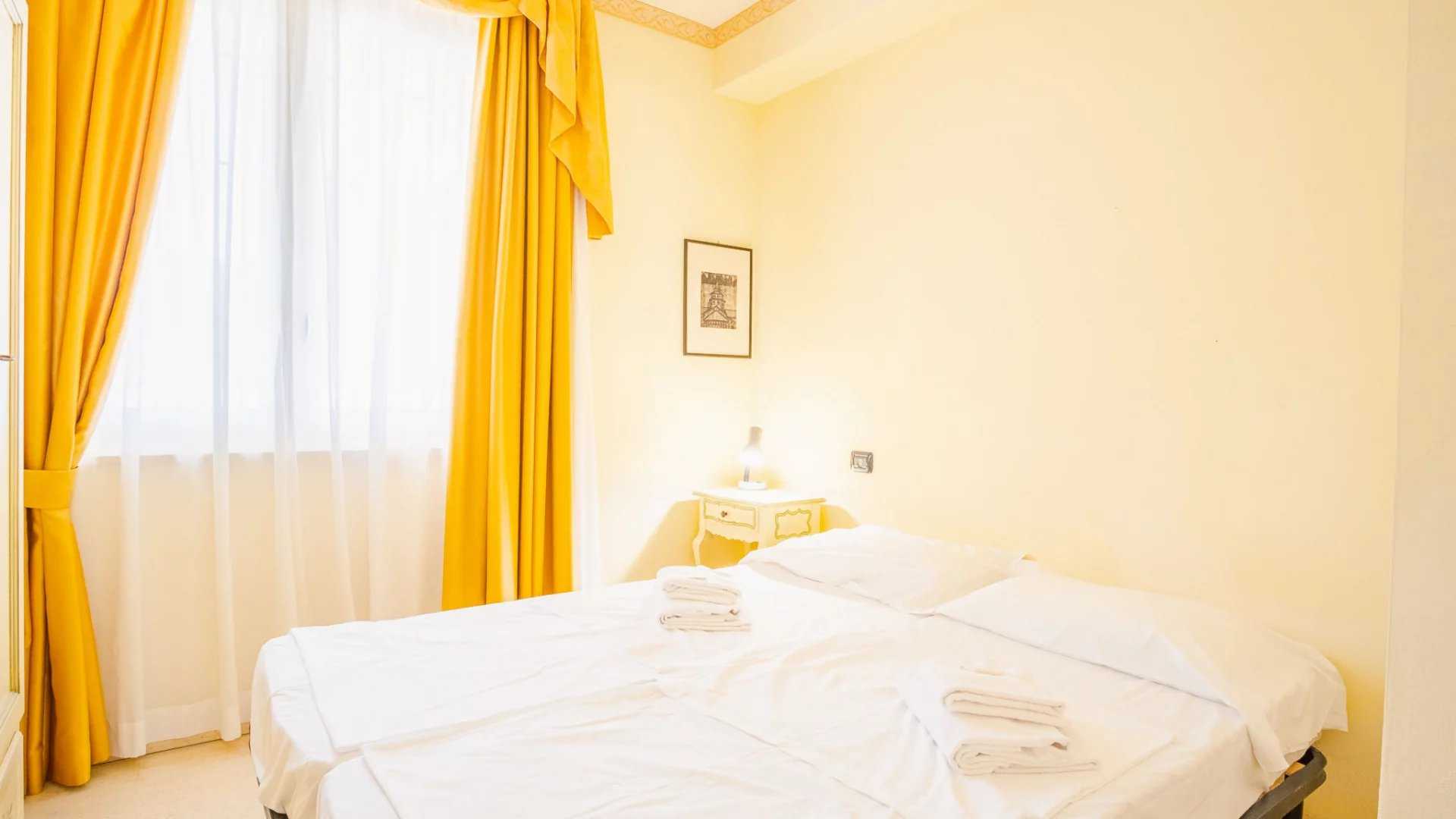 公寓 在 Desenzano del Garda, Brescia 11878383