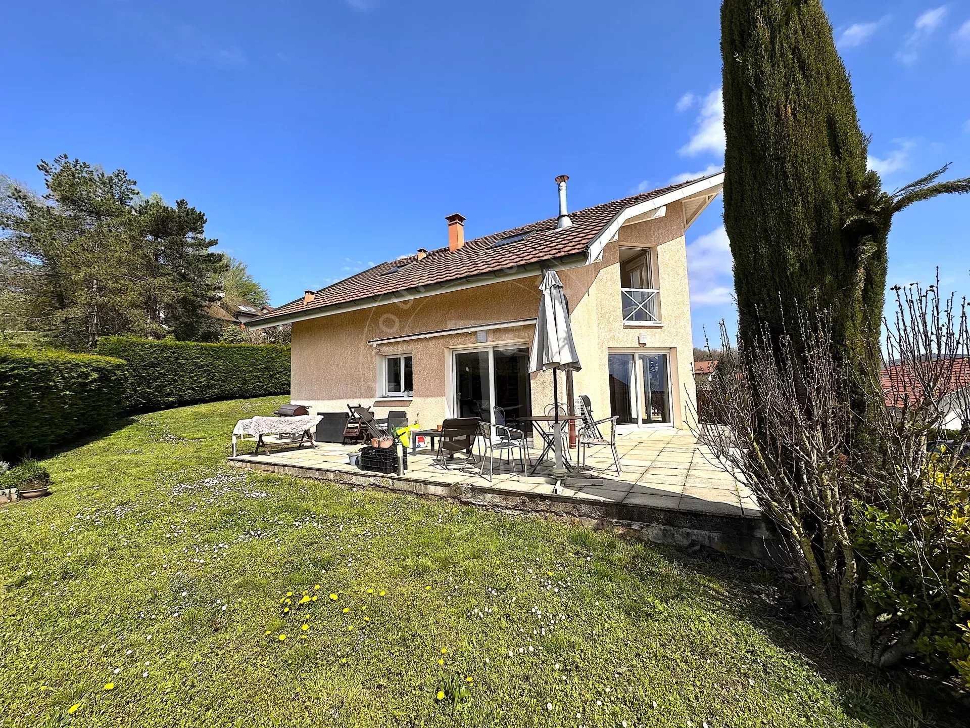 房子 在 Poisy, Auvergne-Rhone-Alpes 11878414