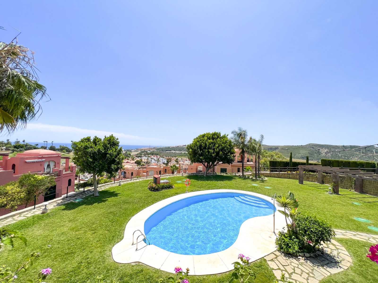 Condomínio no Castelo de Sabinillas, Andaluzia 11878520
