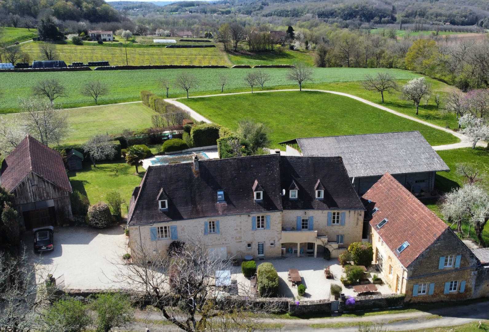 Rumah di Sarlat-la-Caneda, Nouvelle-Aquitaine 11879227