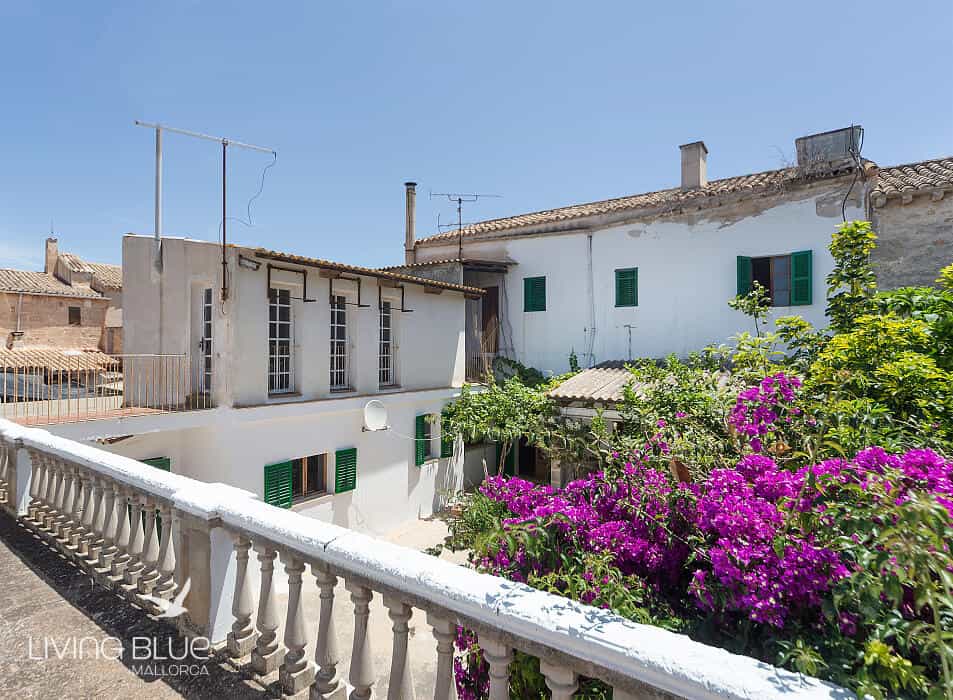 House in Ses Salines, Balearic Islands 11879519