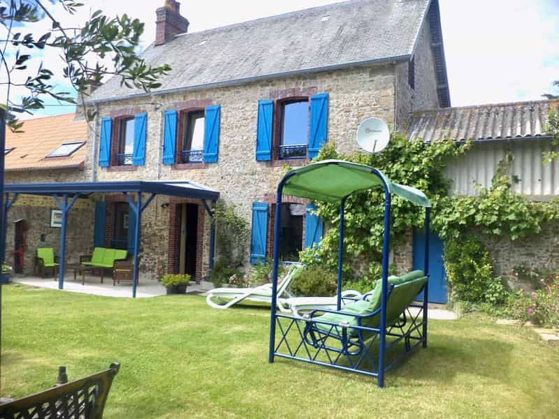 Haus im Anneville-sur-Mer, Normandie 11879815