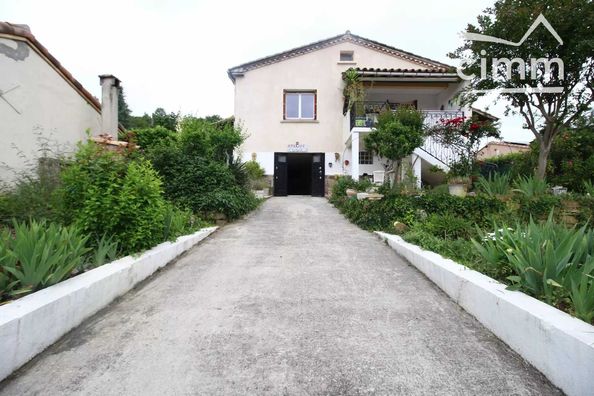 rumah dalam Montazel, Occitanie 11879835