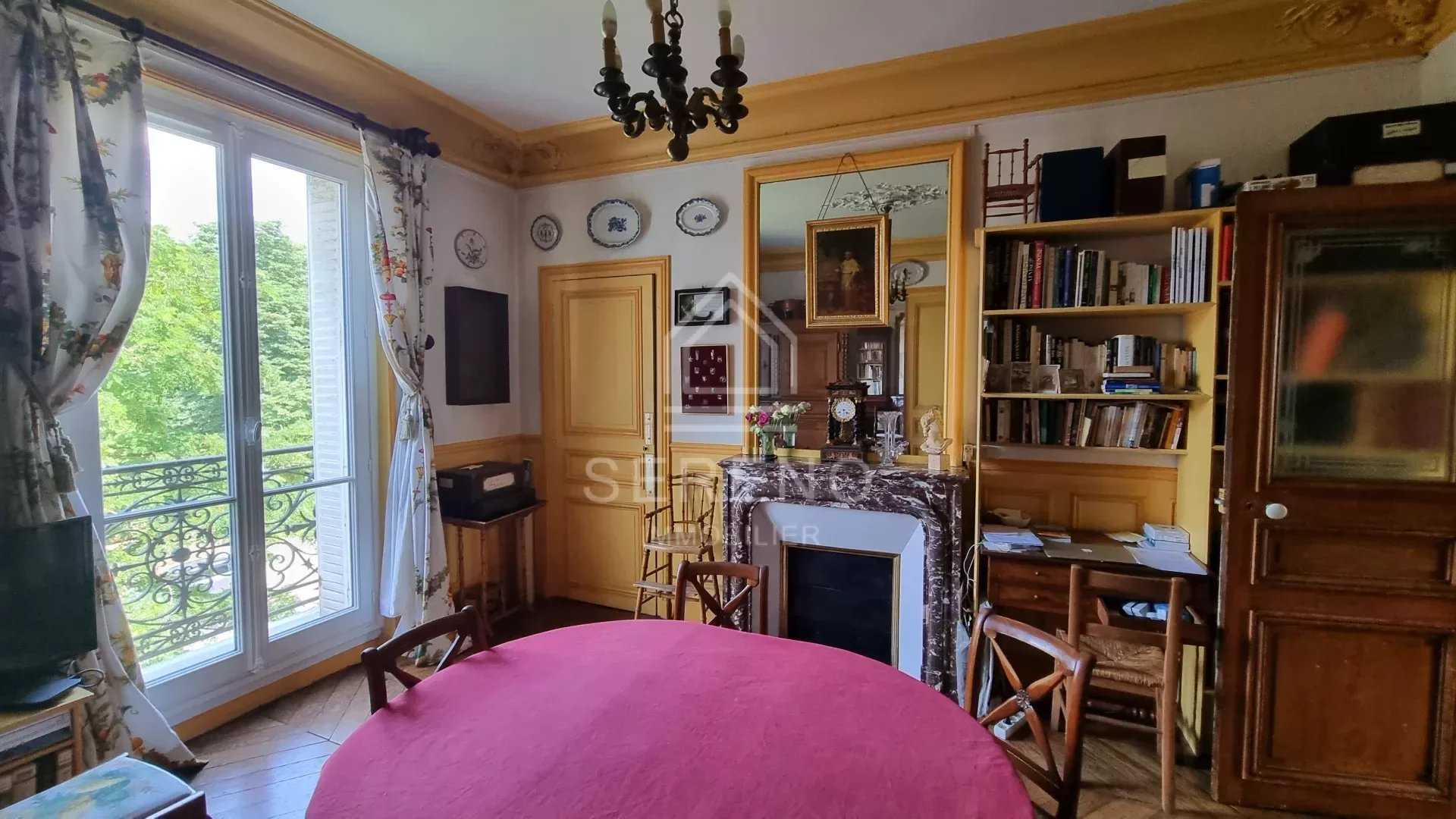 Квартира в Шарантон-ле-Пон, Іль-де-Франс 11879890