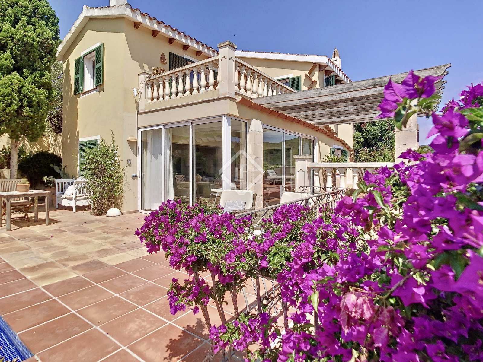 House in Mahon, Balearic Islands 11880112