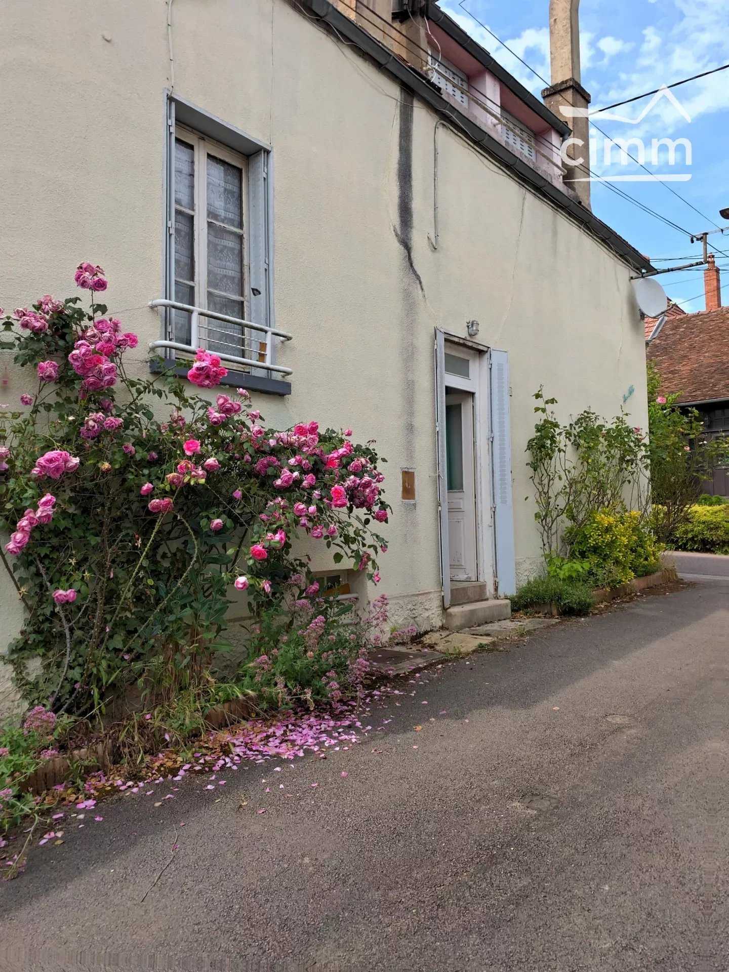 بيت في Rouvray, Bourgogne-Franche-Comte 11880515