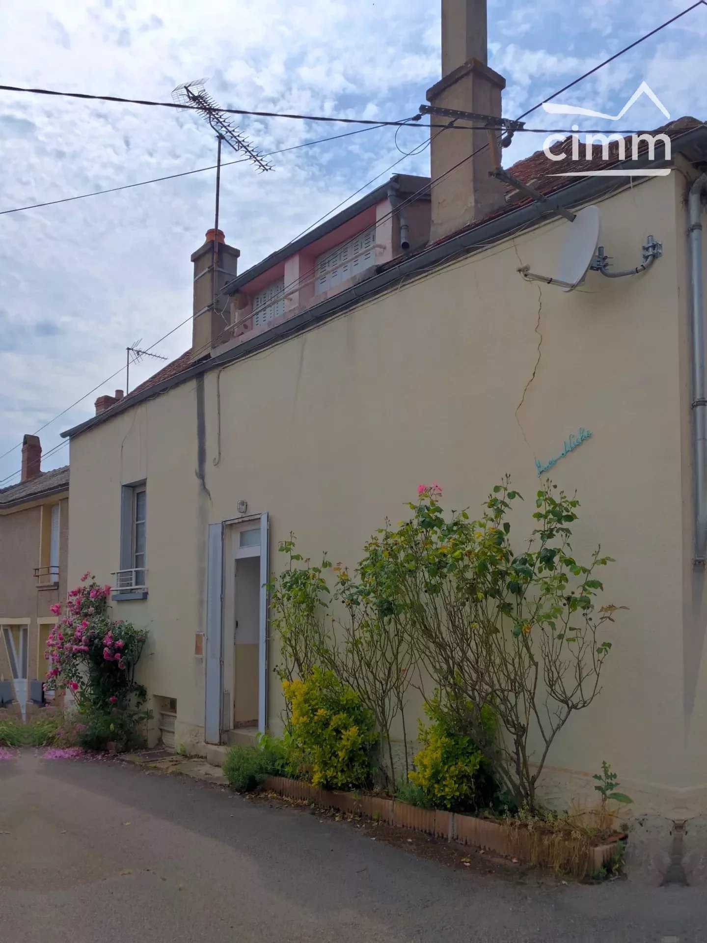 بيت في Rouvray, Bourgogne-Franche-Comte 11880515