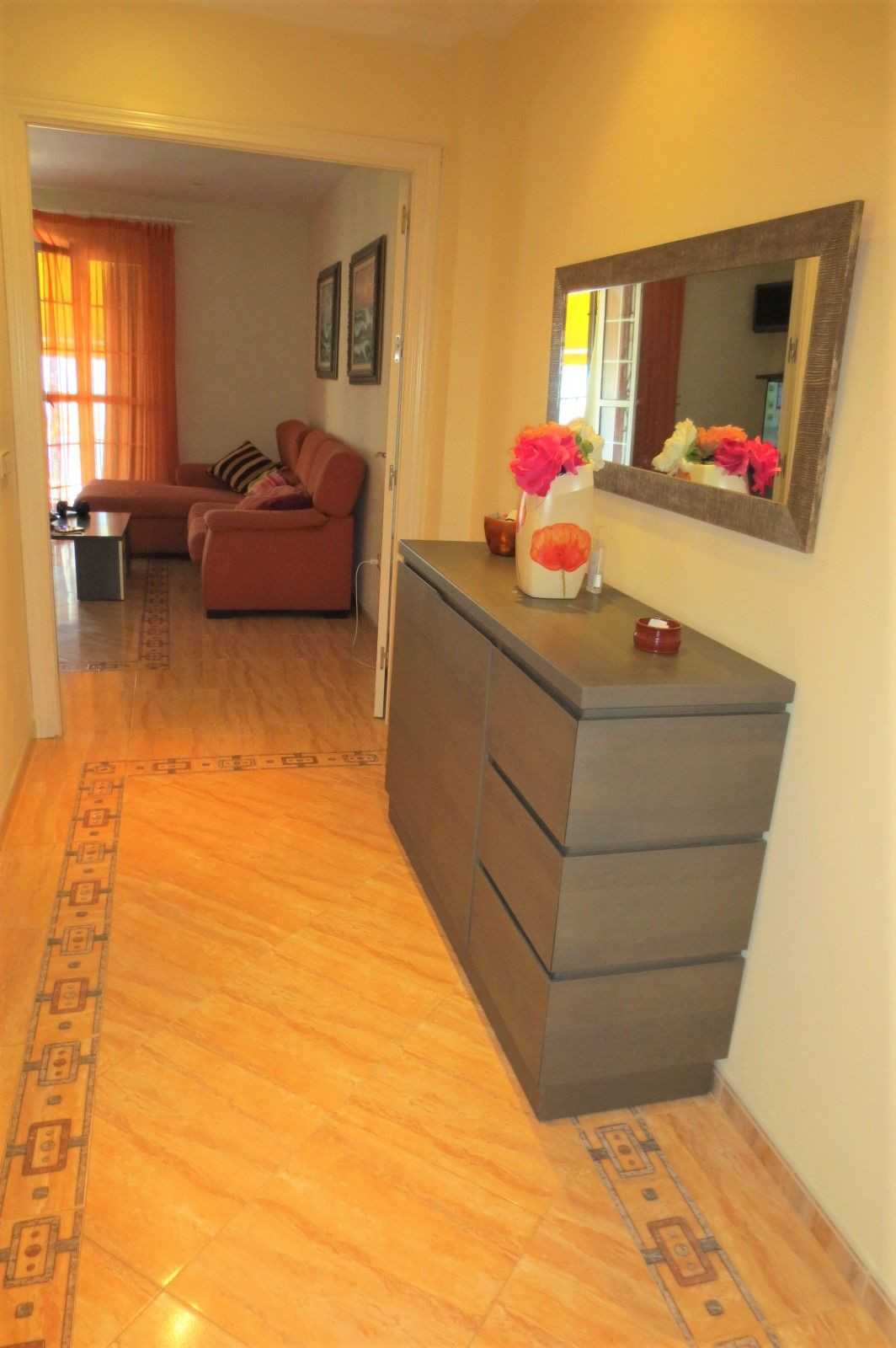 公寓 在 贝纳尔马德纳, 安达卢西亚 11881192