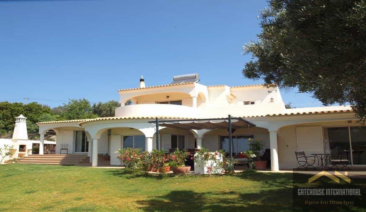 Rumah di Santa Barbara de Nexe, Faro 11882108