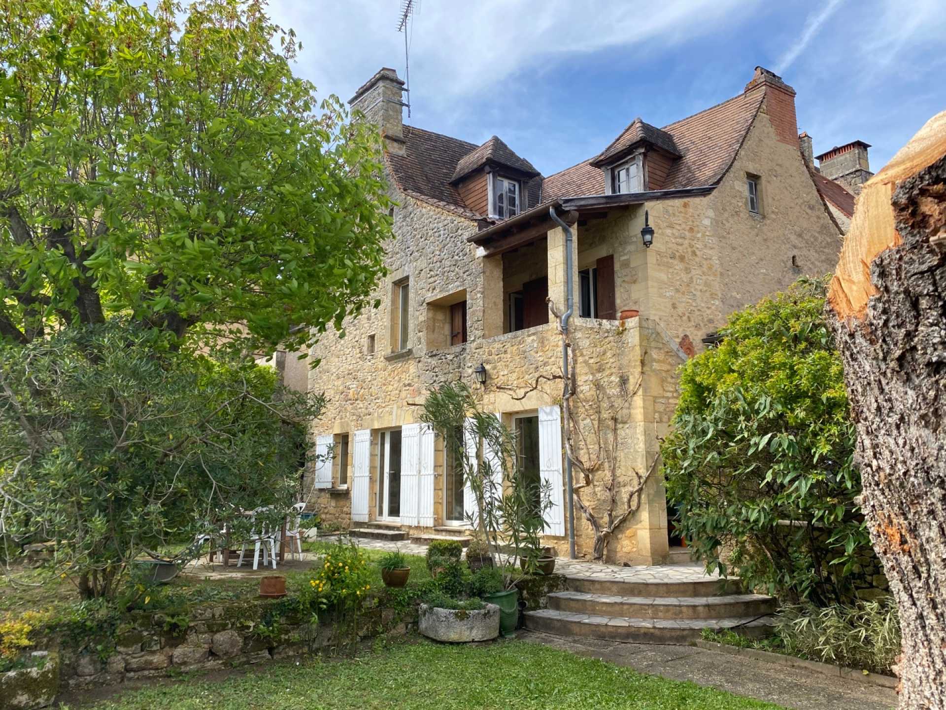 Rumah di Sarlat-la-Caneda, Nouvelle-Aquitaine 11882357