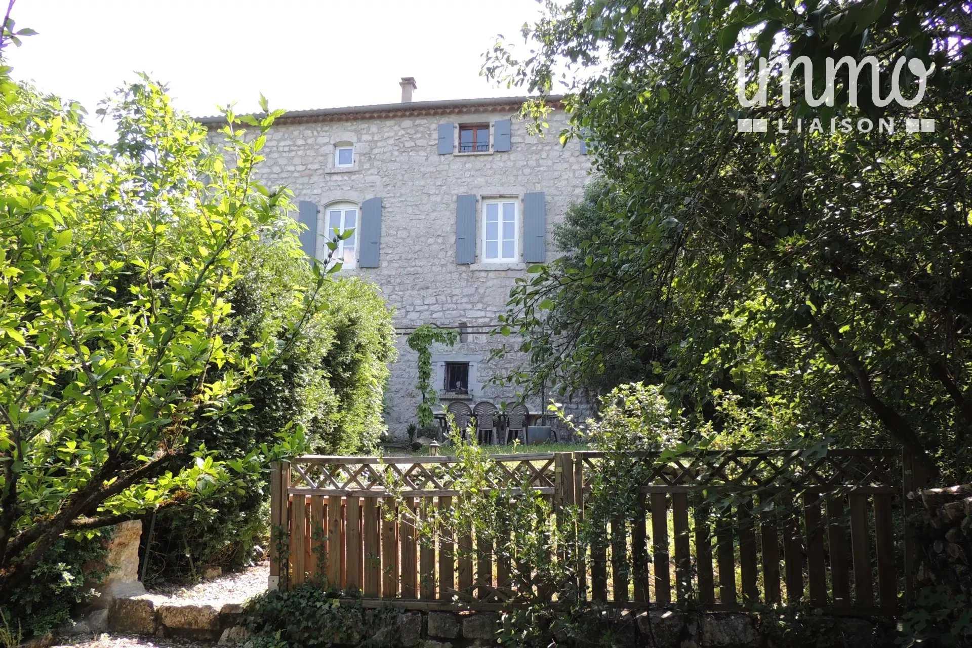 rumah dalam Ruoms, Ardèche 11883446