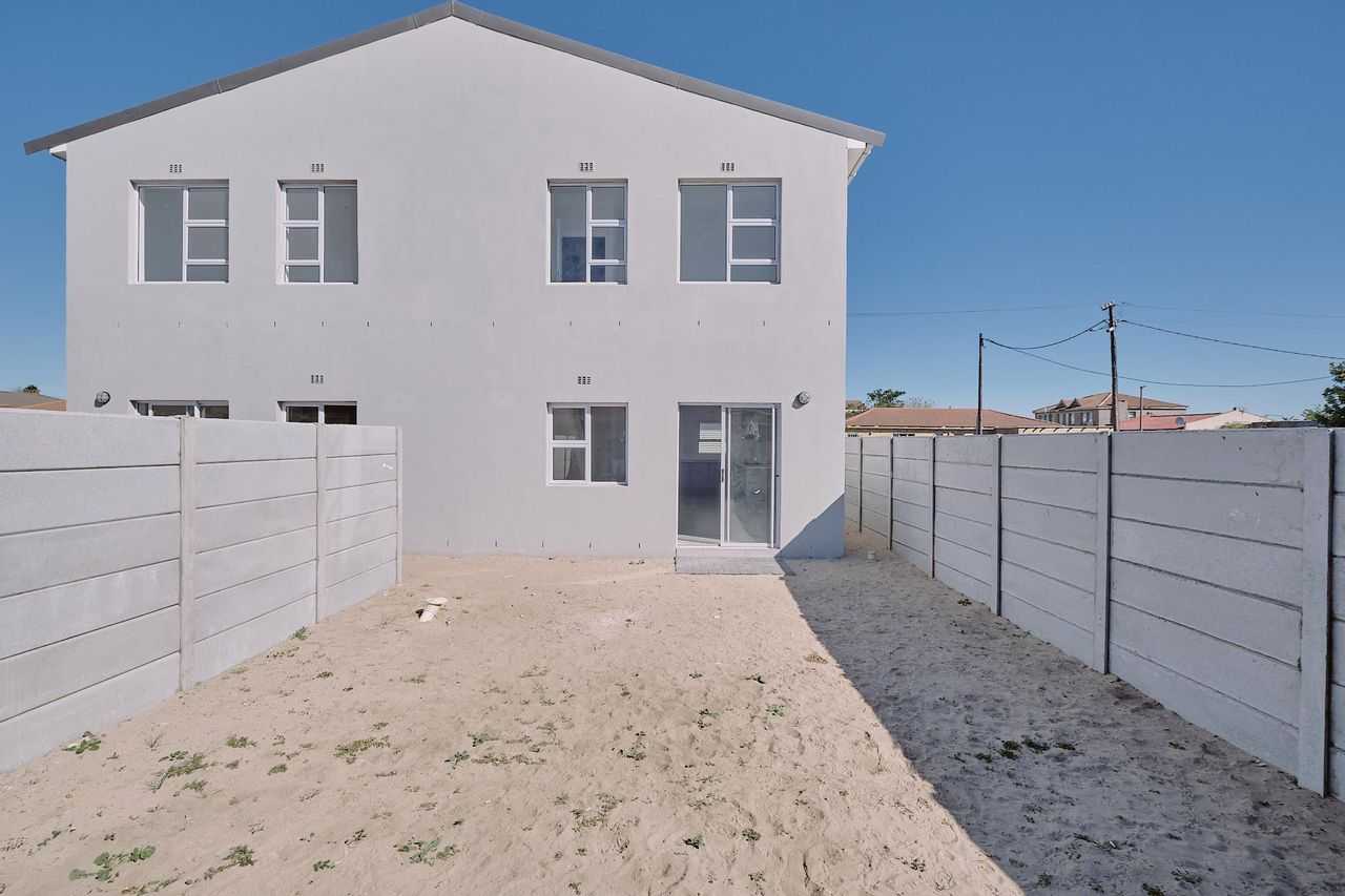 Condominium in Silver Sands, Western Cape 11883469