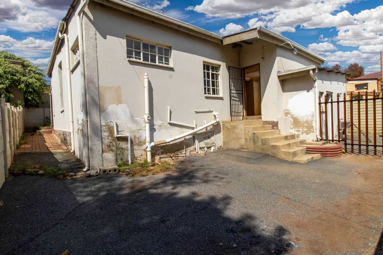 Haus im Johannesburg, Gauteng 11883482