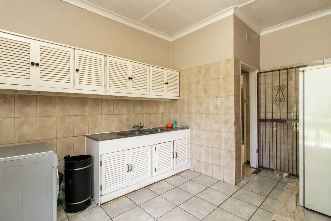 жилой дом в Midrand, Gauteng 11883516