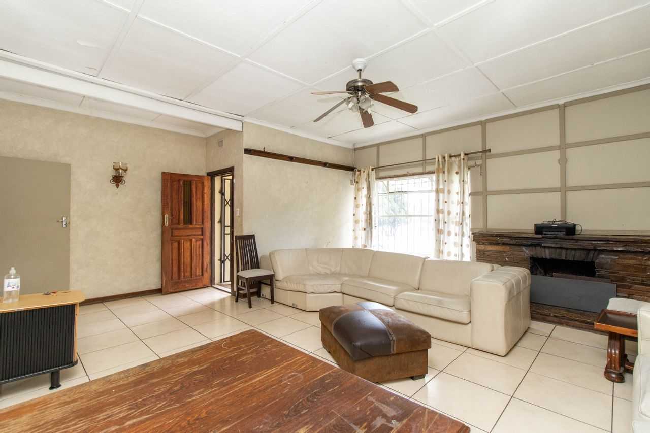 House in Midrand, Gauteng 11883516