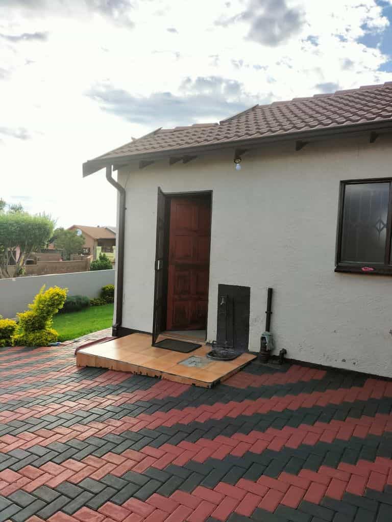 Будинок в Pretoria, Gauteng 11883521