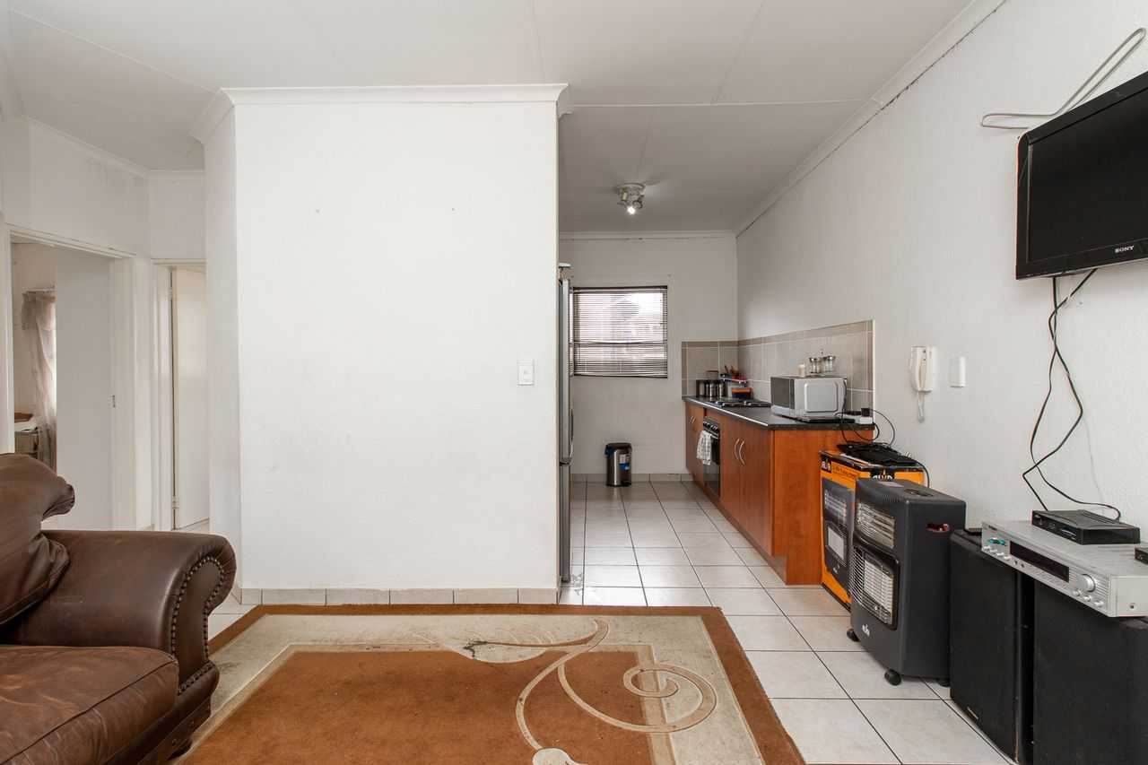 Condominium in Johannesburg South, Gauteng 11883523
