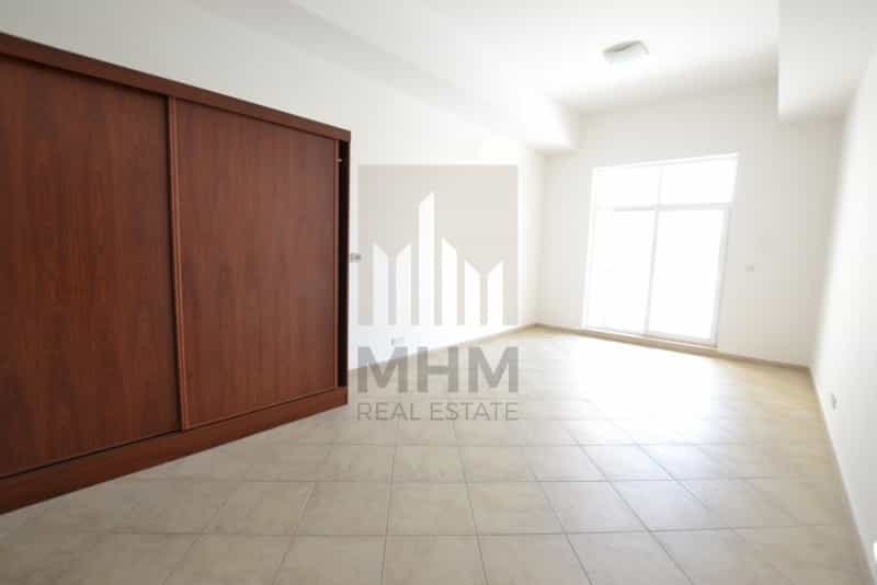 Condominium in Dubai, Dubayy 11883996