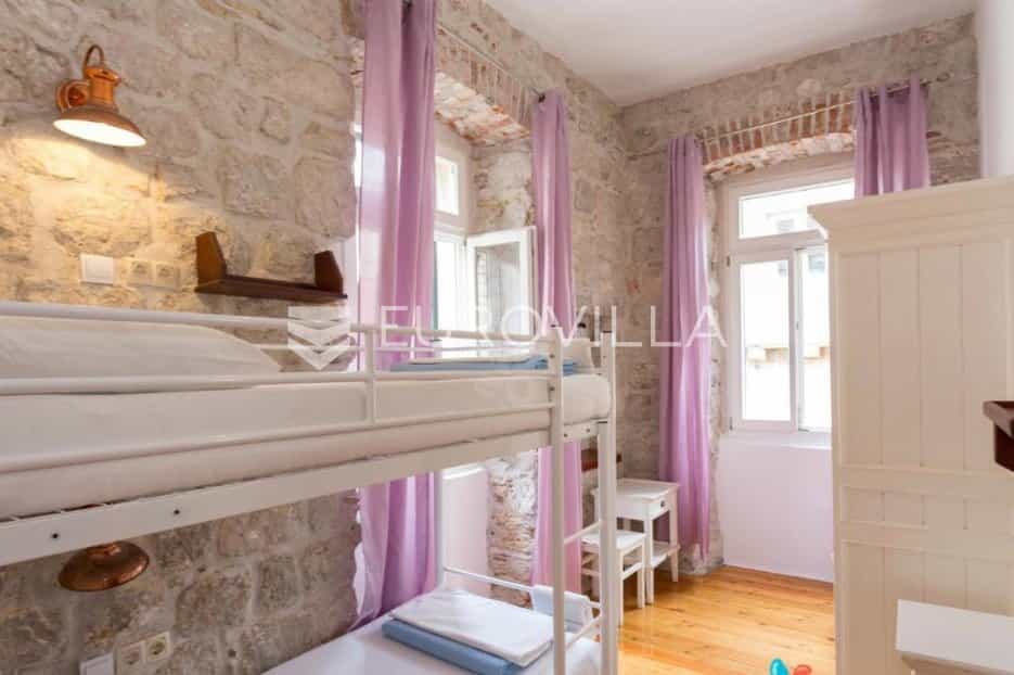 casa en Dubrovnik, Dubrovačko-neretvanska županija 11884209