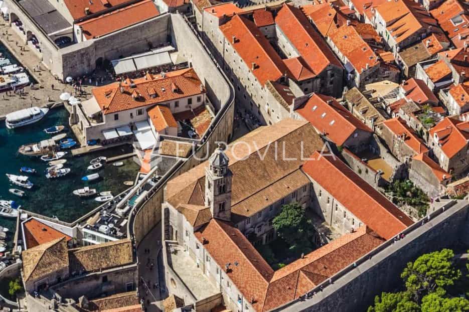 casa en Dubrovnik, Dubrovačko-neretvanska županija 11884209