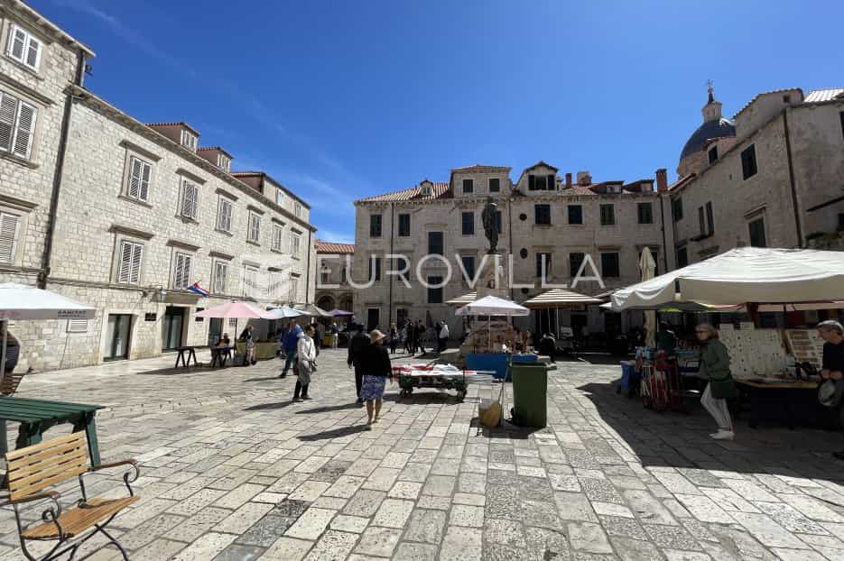 rumah dalam Dubrovnik, Dubrovačko-neretvanska županija 11884276