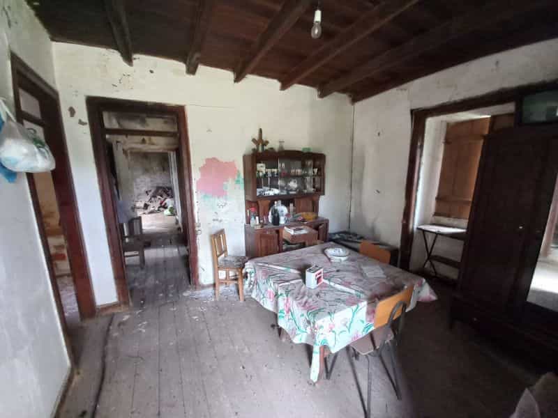 بيت في فيريرا دو زيزير, سانتاريم 11884630