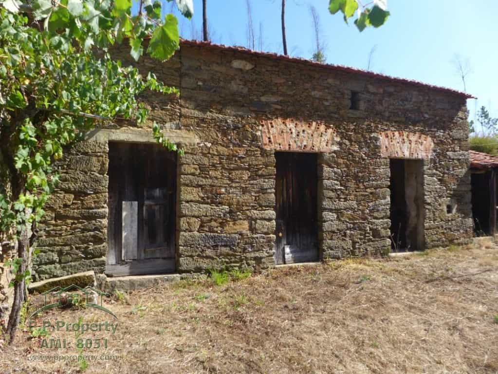 жилой дом в Figueiró dos Vinhos, Leiria 11884653