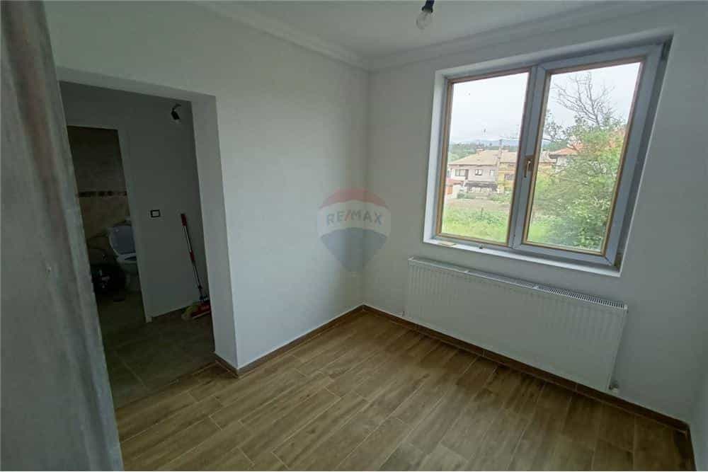 公寓 在 Banya, Blagoevgrad 11884913