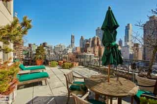 Condominium in Hoboken, New Jersey 11885436