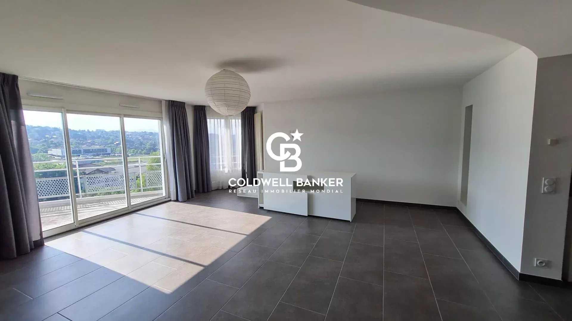 Condominium in Annemasse, Haute-Savoie 11885585