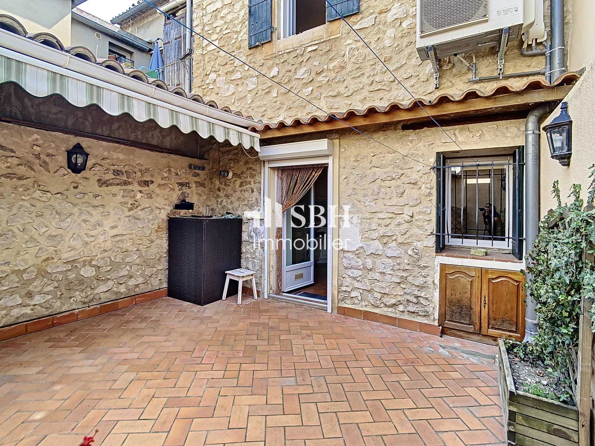 Plusieurs maisons dans Cavaillon, Provence-Alpes-Côte d'Azur 11885597