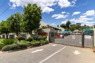 Condominium in Johannesburg, 34 Van Gelder Road 11885962