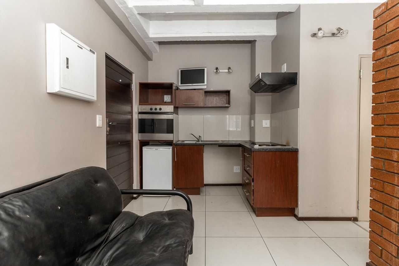 Condominium dans Johannesburg, Gauteng 11886015