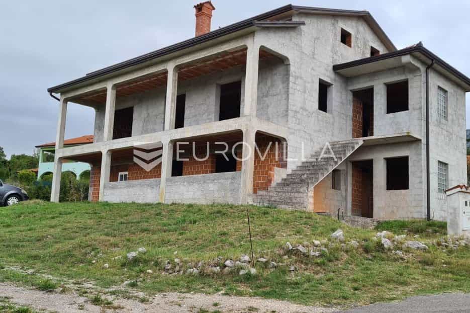 Huis in Buzet, Istarska Zupanija 11886055