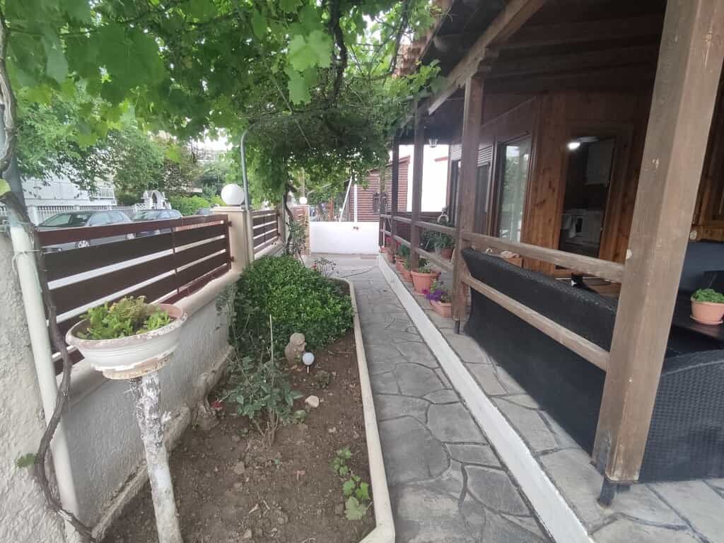 House in Nei Epivates,  11886300