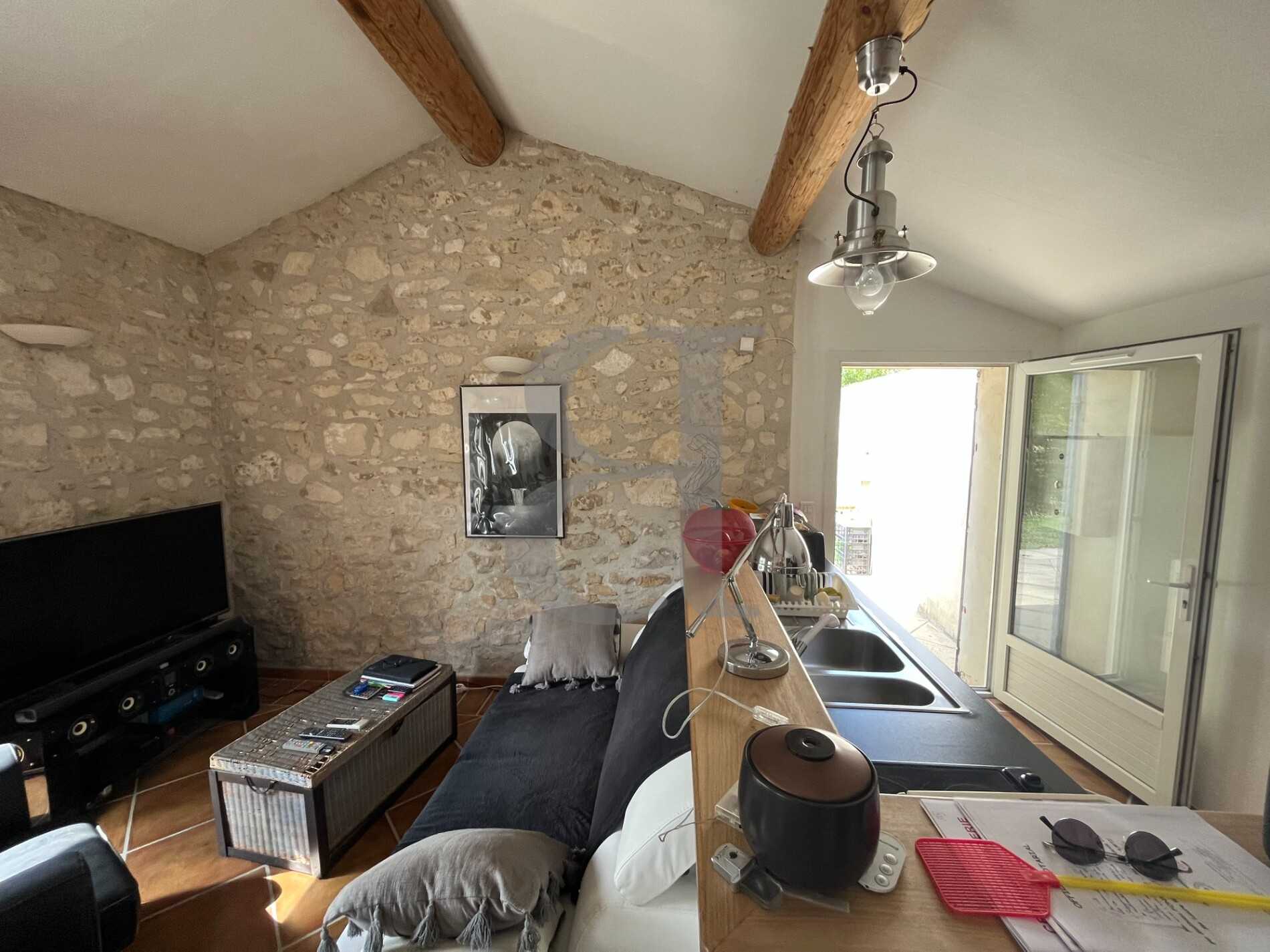 Casa nel Pernes-les-Fontaines, Provence-Alpes-Côte d'Azur 11886777